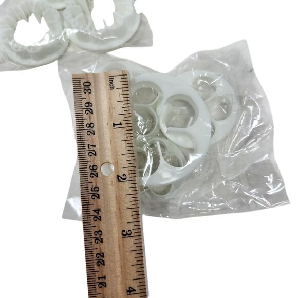 White Flower and Star Cookie Cutters Set 10 Pcs Fondant Cake Decorating Crafting - Picture 4 of 7